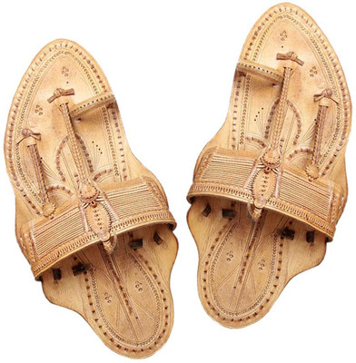 

eKolhapuri Men Tan Flats