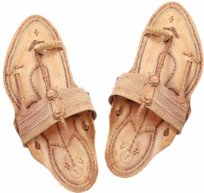 

eKolhapuri Men Tan Flats