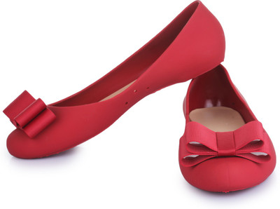 

Adorn Women Maroon Bellies