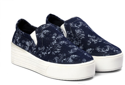 

Paduki 7008 Slip On Sneakers For Women(Blue