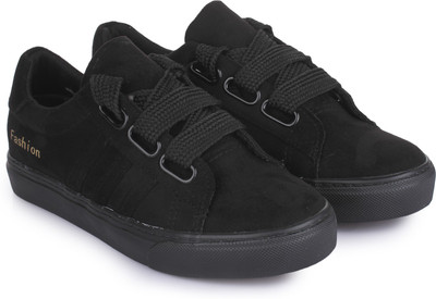 

Adorn CF ADVANTAGE CL W Sneakers For Women(Black