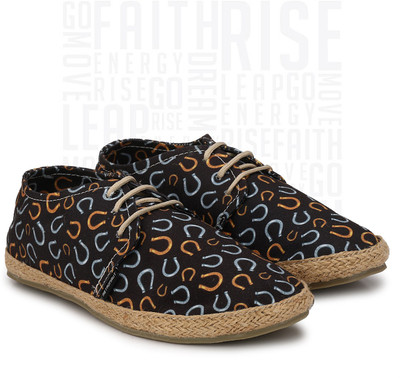 

Metronaut Espadrilles For Men(Multicolor, Black