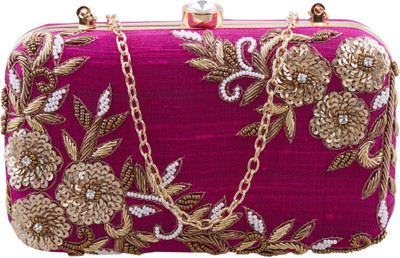 

TARUSA Casual Maroon Clutch