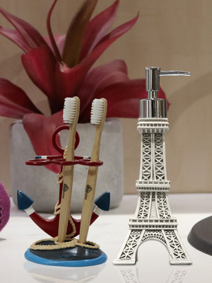 

Shresmo Shresmo Fusion Polyresin Soap or Lotion Dispenser with Toothbrush Holder, 2 Piece Bathroom Accessories, Gift Set Polyresin Bathroom Set(Pack of 2)