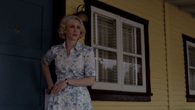 

TV Show Bates Motel Vera Farmiga HD Wall Poster Paper Print(12 inch X 18 inch, Rolled)