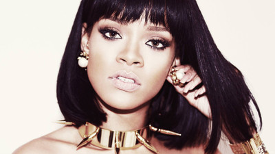 

Akhuratha Rihanna Fine Quality Wall Poster Paper Print(12 inch X 18 inch, Rolled)