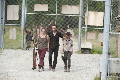 

Aabhaas TV Show The Walking Dead Melissa Mcbride Carol Peletier Chandler Riggs Carl Grimes Andrew Lincoln Rick Grimes HD Wall Poster Paper Print(12 inch X 18 inch, Rolled)