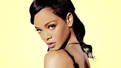 

Akhuratha Rihanna Fine Quality Wall Poster Paper Print(12 inch X 18 inch, Rolled)