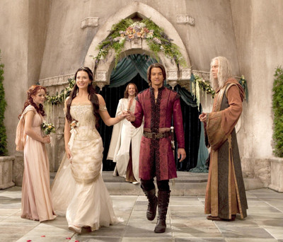 

Akhuratha Designs TV Show Legend Of The Seeker HD Wall Poster Paper Print(12 inch X 18 inch, Rolled)