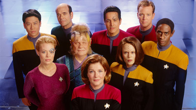 TV Show Star Trek: Voyager Star Trek HD Wall Poster Paper Print(12 inch X 18 inch, Rolled)