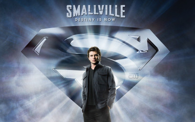 

Aabhaas TV Show Smallville Superman Clark Kent HD Wall Poster Paper Print(12 inch X 18 inch, Rolled)