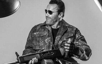 

Aabhaas Wall Poster Arnold-Schwarzenegger-monochrome-movies Paper Print(12 inch X 18 inch, Rolled)