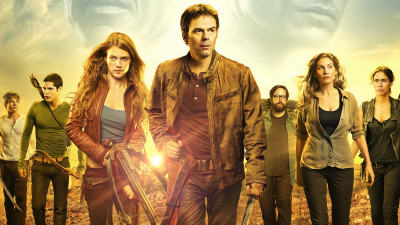 

Akhuratha Designs TV Show Revolution HD Wall Poster Paper Print(12 inch X 18 inch, Rolled)