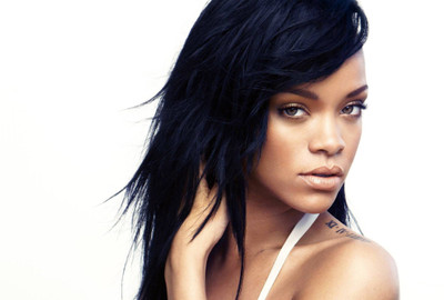 

Akhuratha Rihanna Fine Quality Wall Poster Paper Print(12 inch X 18 inch, Rolled)
