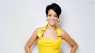 

Akhuratha Rihanna Fine Quality Wall Poster Paper Print(12 inch X 18 inch, Rolled)