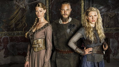 

Akhuratha Designs TV Show Vikings HD Wall Poster Paper Print(12 inch X 18 inch, Rolled)