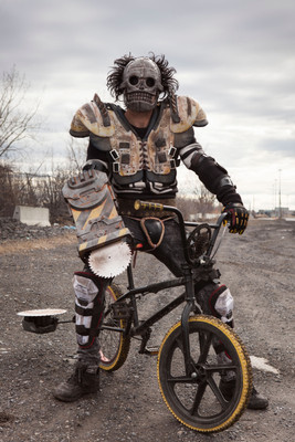 

Aabhaas Wall Poster -Turbo-Kid-apocalyptic-movies Paper Print(12 inch X 18 inch, Rolled)