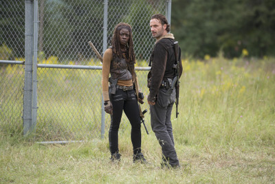 

Akhuratha Designs TV Show The Walking Dead Rick Grimes Andrew Lincoln Michonne Danai Gurira HD Wall Poster Paper Print(12 inch X 18 inch, Rolled)