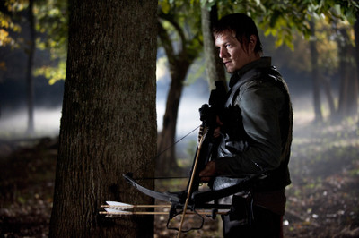 

Aabhaas TV Show The Walking Dead Norman Reedus Daryl Dixon HD Wall Poster Paper Print(12 inch X 18 inch, Rolled)