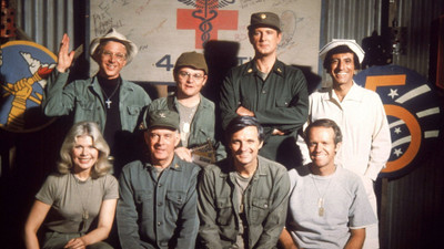 

Akhuratha Designs TV Show M*a*s*h Alan Alda Hawkeye Loretta Swit Margaret Houlihan Mike Farrell B. J. Hunnicutt Jamie Farr Maxwell Klinger Harry Morgan HD Wall Poster Paper Print(12 inch X 18 inch, Rolled)