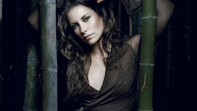 

TV Show Lost Evangeline Lilly HD Wall Poster Paper Print(12 inch X 18 inch, Rolled)