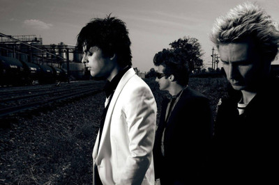 

Akhuratha Green Day Fine Quality Wall Poster Paper Print(12 inch X 18 inch, Rolled)