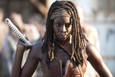 

Akhuratha Designs TV Show The Walking Dead Danai Gurira Michonne HD Wall Poster Paper Print(12 inch X 18 inch, Rolled)