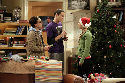 

Aabhaas TV Show The Big Bang Theory Penny Johnny Galecki Leonard Hofstadter Jim Parsons Sheldon Cooper Kaley Cuoco HD Wall Poster Paper Print(12 inch X 18 inch, Rolled)