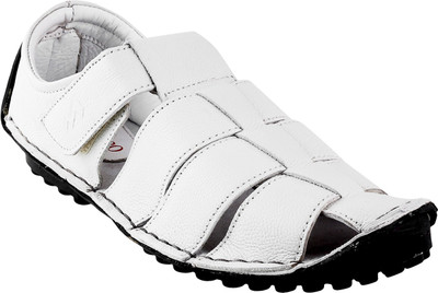 

Metro Men 16,White Sandals