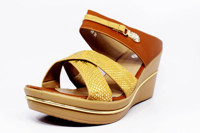 

Vstario Women Beige Wedges