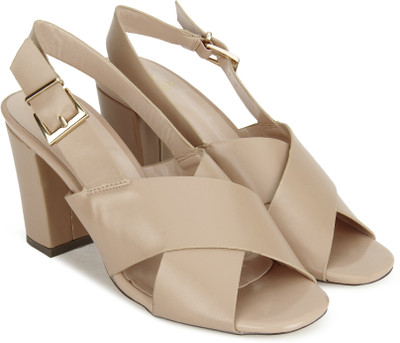 

Carlton London Women NUDE Heels