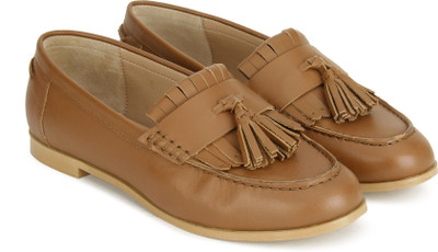 

Carlton London CLL-3852 Casuals For Women(Tan
