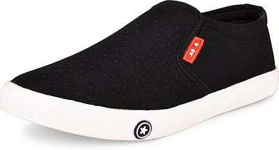 

ESSENCE Slip On Sneakers For Men(Black