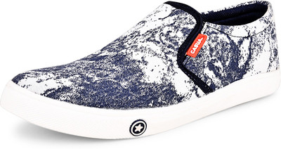 

ESSENCE Slip On Sneakers For Men(Blue, Multicolour