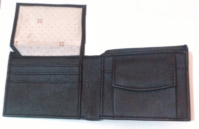 

Mundkar Boys Black Artificial Leather Wallet(7 Card Slots)