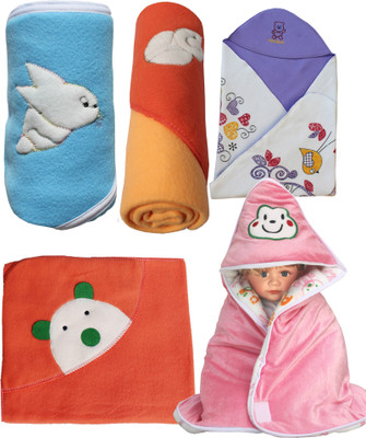 

My NewBorn Cartoon  Hooded Baby Blanket(Polyester, Multicolor