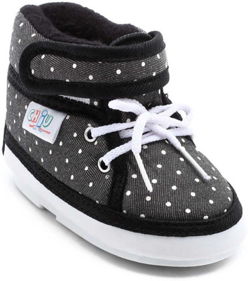 

Chiu Boys & Girls Velcro Casual Boots(Black