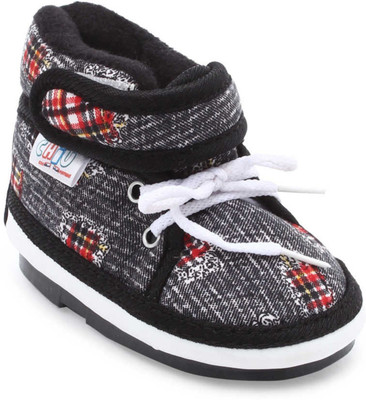 

Chiu Boys & Girls Velcro Casual Boots(Black