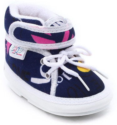 

Chiu Boys & Girls Velcro Casual Boots(White