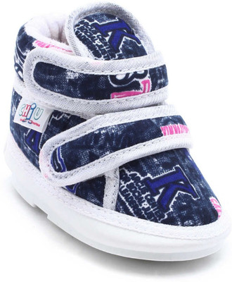 

Chiu Boys & Girls Velcro Casual Boots(White