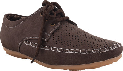 

TWIN FEET Brown Casual Shoes Casuals For Men(Brown