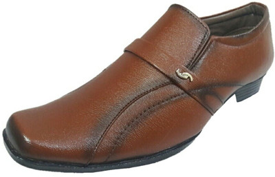 

cevelj BROWN FORMAL SHOES FOR MEN Slip On For Men(Brown