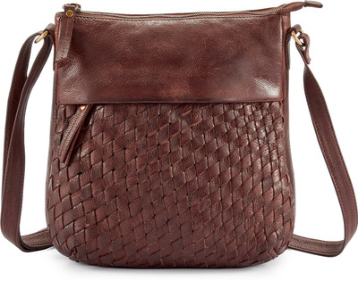 

Calfnero Hand-held Bag(Brown)