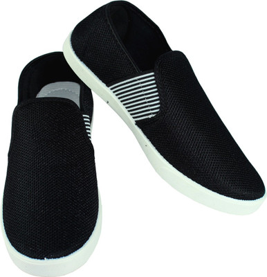 

Selva Front Casuals For Men(Multicolor, Multi