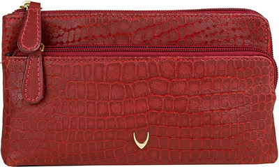 

Hidesign Casual Red Clutch