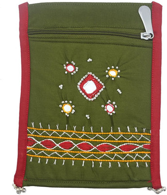 

Haastika Sling Bag(Green)