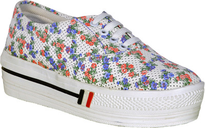 

FDD Casuals For Women(White