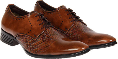 

XE Looks Derby For Men(Tan, Brown