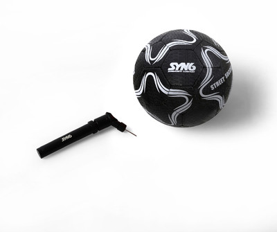 

SYN6 Football, Street Soccer Ball Black With Pump, Made with recycled tyre, Excellent for Concrete and Hard grounds Football - Size: (Pack of 2, Black