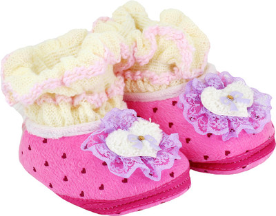 

Neska Moda Polka 0 To 12 Month Baby Booties(Toe to Heel Length - 12 cm Pink)